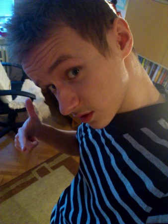 Blaziken - Filip, 19 rokov, Žilina, záujmy - basket, posilka, gitara, spánok a ďalšie... ale všetko s mierou, som veľký lenivec :-))